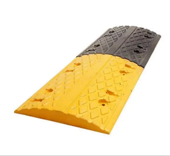 High-quality rubber speed breaker designed to reduce vehicle speed and enhance road safety. Durable, reflective, and easy to install. (Keywords: rubber speed breaker, road safety products, speed hump manufacturer)